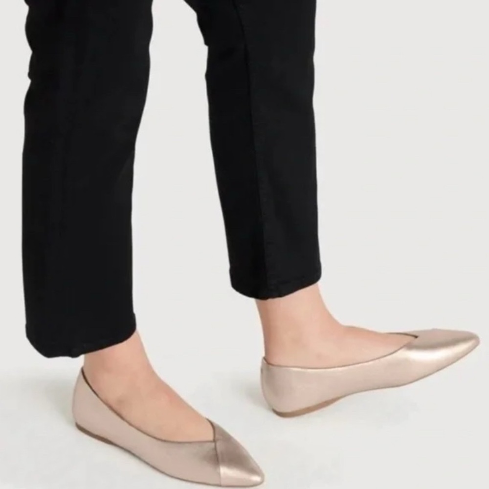 Birdies Goldfinch Leather Flats – Light Gold | Size 9